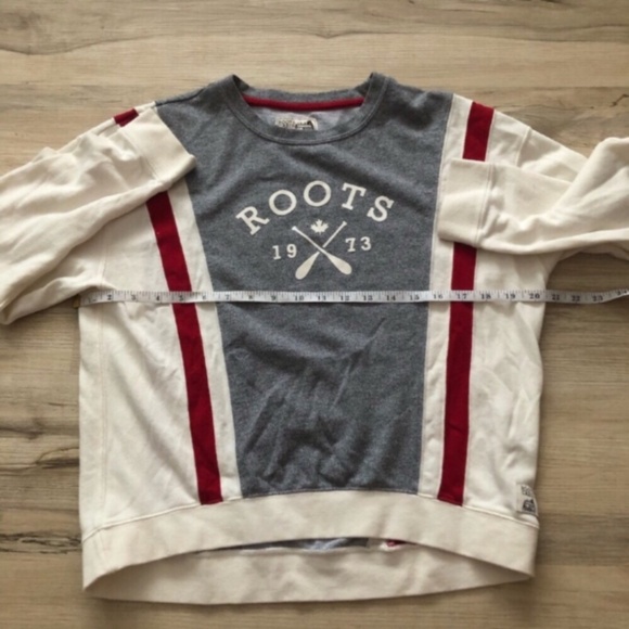 Roots Gray and White Sweatshirt with Red Accents - Picture 8 of 9